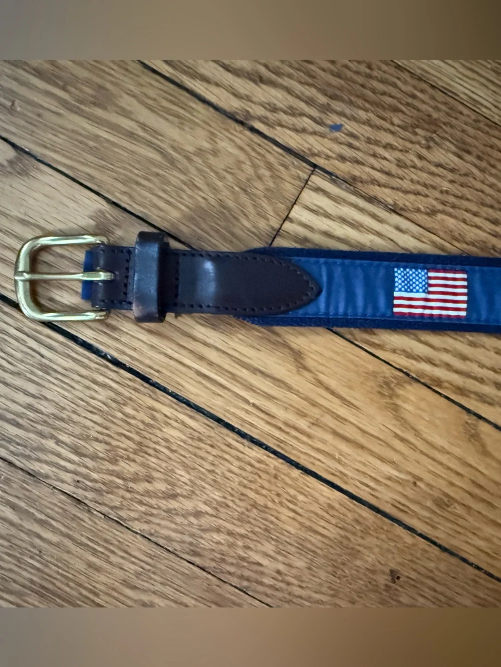 Vineyard Vines Navy Belt with Flag Embroidery - Size 26